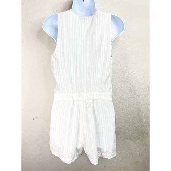 Modcloth Easy Go White Romper Women's Small Sleeveless Cotton Faux Wrap Shorts - Picture 4 of 7